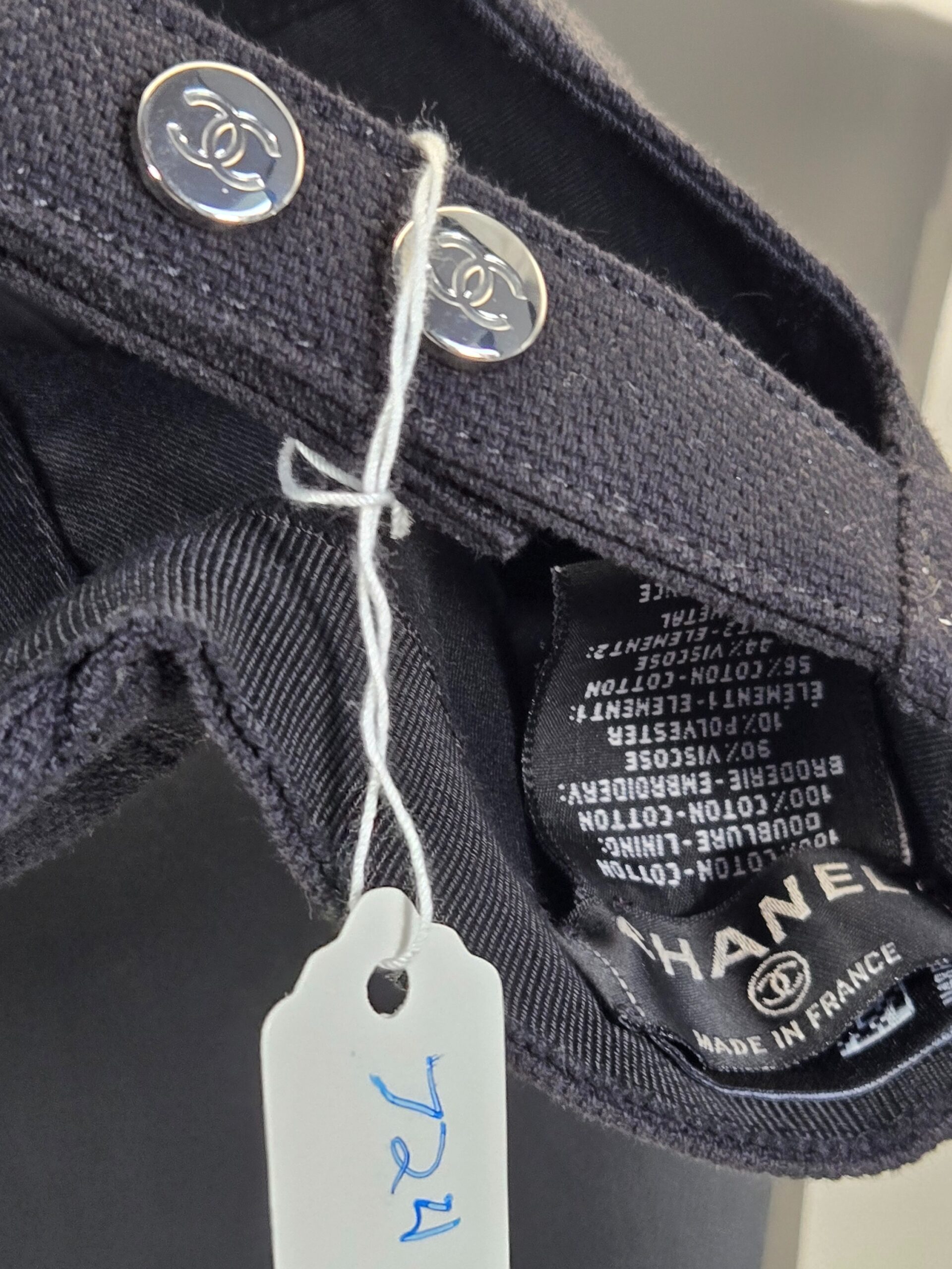 724-3