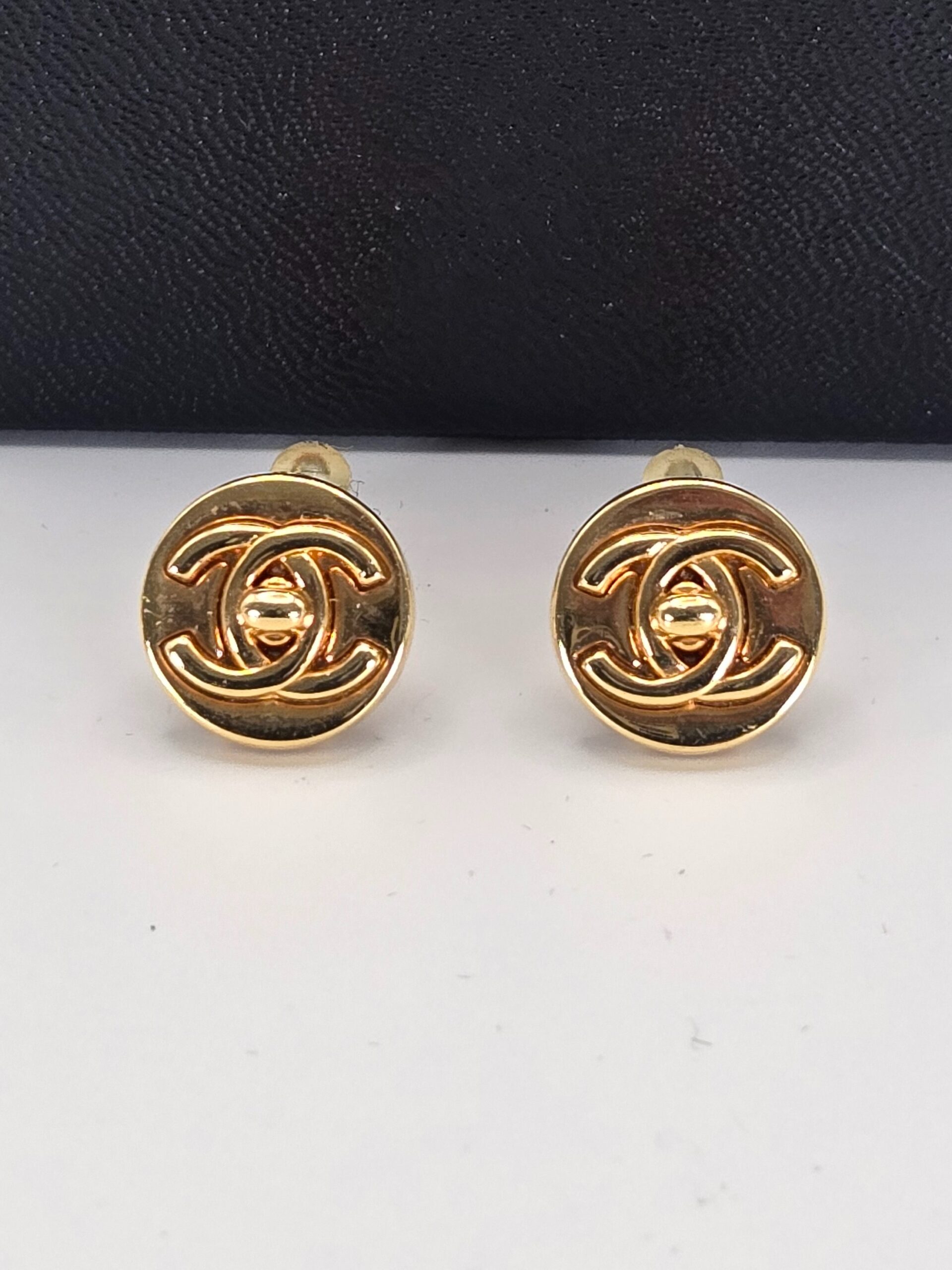 Chanel vintage 97A turnlock CC stud earrings gold tone micro clip on 0.5 inch