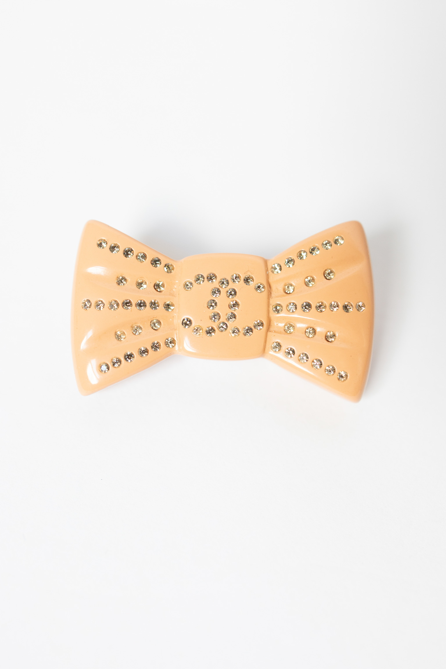 Chanel 02P Peach Crystal CC Bow Brooch – 1.5"